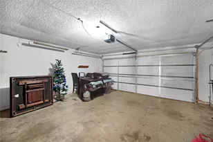 147 Hillcrest St, Jacksboro, TX 76458 - Photo 14