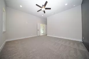 101 S Getzendaner St, Waxahachie, TX 75165 - Photo 16