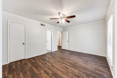 13220 Woodbend Lane, Dallas, TX 75243 - Photo 16