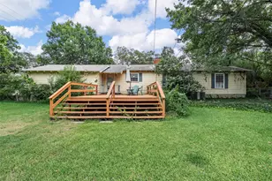 5601 Bishop Dr, Waco, TX 76710 - Photo 14