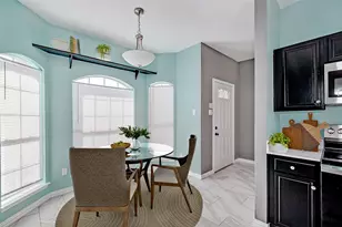 705 Crenshaw Dr, Cedar Hill, TX 75104 - Photo 4