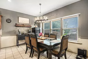 1733 Colorado Dr, Burleson, TX 76028 - Photo 8