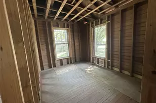 401 E Hopkins St, Mexia, TX 76667 - Photo 12