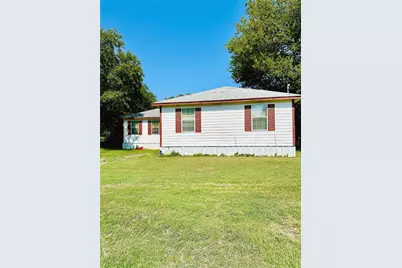 300 SW 3rd Street, Hubbard, TX 76648 - Photo 2
