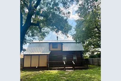 302 E Center Street, Lorena, TX 76655 - Photo 28