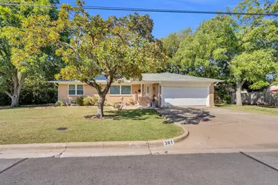 301 Floyd Street, Waxahachie, TX 75165 - Photo 1