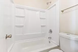 1025 Opal Dr, DeSoto, TX 75115 - Photo 24