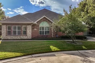 3101 Camellia Rose Dr, Fort Worth, TX 76116 - Photo 2