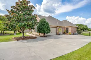 13041 Stacey Valley Dr, Azle, TX 76020 - Photo 36