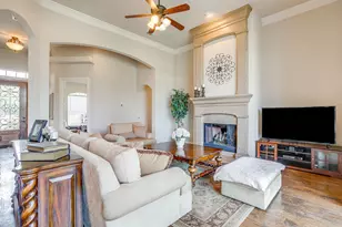 13041 Stacey Valley Dr, Azle, TX 76020 - Photo 8