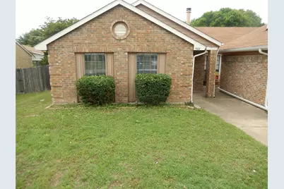 422 Pogue Street, Cedar Hill, TX 75104 - Photo 1
