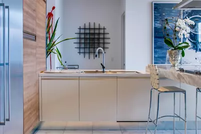 2408 Victory Park Lane #1439, Dallas, TX 75219 - Photo 10