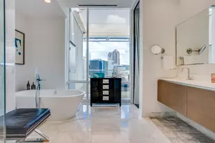 2408 Victory Park Ln, Dallas, TX 75219 - Photo 24