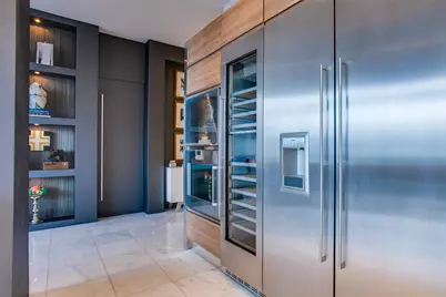 2408 Victory Park Lane #1439, Dallas, TX 75219 - Photo 8