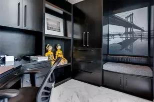 2408 Victory Park Ln, Dallas, TX 75219 - Photo 34