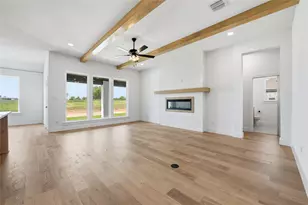 1012 Katie Ct, Reno, TX 76020 - Photo 6