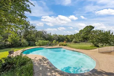 8300 Jonquil Drive, Waco, TX 76708 - Photo 36