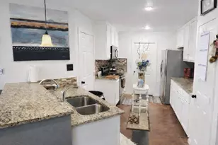 2900 Fitzhugh Ave, Fort Worth, TX 76105 - Photo 8