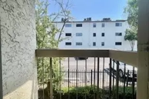 8750 Park Ln, Dallas, TX 75231 - Photo 12