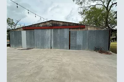 3739 County Road 2160, Iredell, TX 76649 - Photo 2