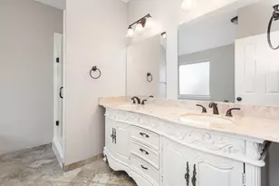 6321 Pierce Arrow Dr, Arlington, TX 76001 - Photo 12