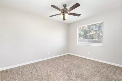 6321 Pierce Arrow Drive, Arlington, TX 76001 - Photo 18