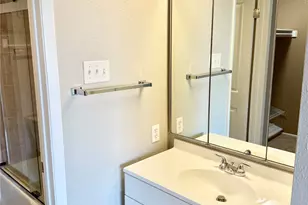 4545 N O'Connor Rd, Irving, TX 75062 - Photo 8