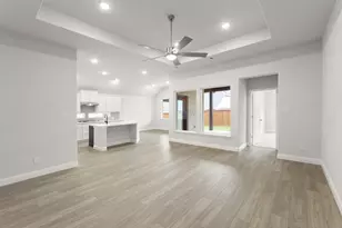 14418 Mietner St, Pilot Point, TX 75009 - Photo 4