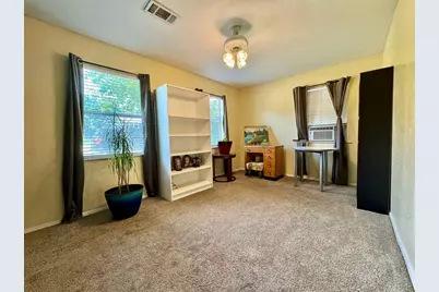 1319 W Morgan Street, Denison, TX 75020 - Photo 10