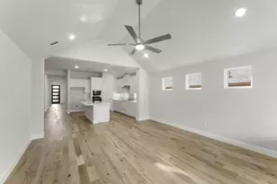 14422 Mietner, Pilot Point, TX 75009 - Photo 4