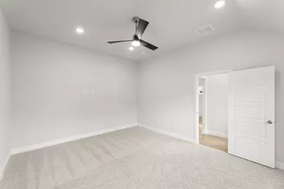 14422 Mietner, Pilot Point, TX 75009 - Photo 10