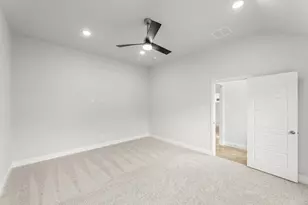 14422 Mietner, Pilot Point, TX 75009 - Photo 10