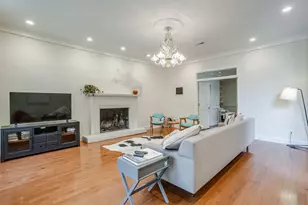 1805 Burton Hill Rd, Fort Worth, TX 76107 - Photo 18