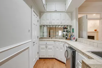 1805 Burton Hill Road, Fort Worth, TX 76107 - Photo 22