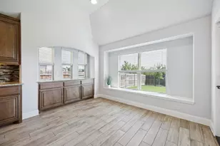 1013 Kettlewood Dr, Justin, TX 76247 - Photo 14