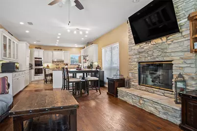 904 Wheeler Creek Drive, Gainesville, TX 76240 - Photo 18