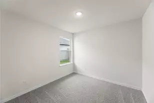 114 Goel St, Greenville, TX 75402 - Photo 12