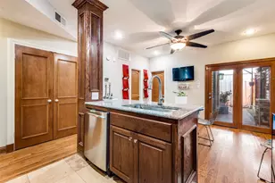 447 Josephine St, Dallas, TX 75246 - Photo 12