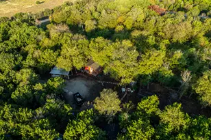 429 County Rd 1191, Kopperl, TX 76652 - Photo 20