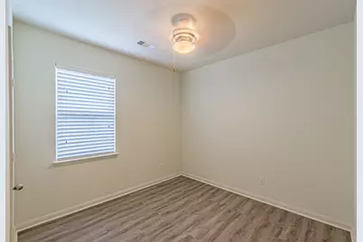 323 Cedar Creek Drive, Princeton, TX 75407 - Photo 24