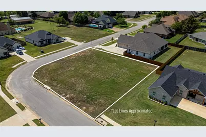 585 Imagine Drive, Lindale, TX 75771 - Photo 1