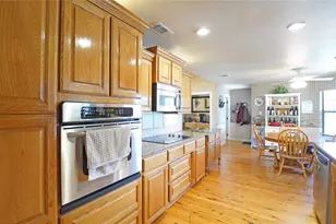 201 Threatt Ln, Weatherford, TX 76088 - Photo 6