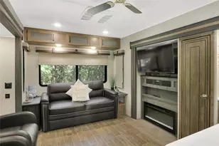 405 Broken Bow, Quitman, TX 75783 - Photo 4