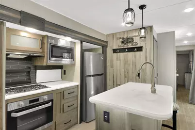 405 Broken Bow, Quitman, TX 75783 - Photo 8