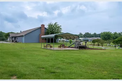 405 Broken Bow, Quitman, TX 75783 - Photo 32