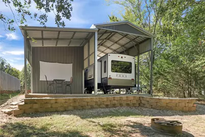 405 Broken Bow, Quitman, TX 75783 - Photo 2