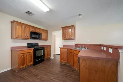 773 Eldorado Drive, DeSoto, TX 75115 - Photo 4