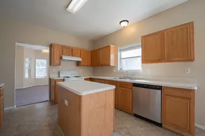 447 Maplegrove Road, Cedar Hill, TX 75104 - Photo 4