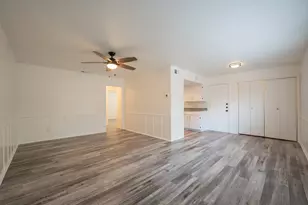 730 N Boulevard Terrace, Dallas, TX 75211 - Photo 2