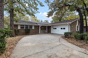 1016 Keith Dr, Hurst, TX 76053 - Photo 1